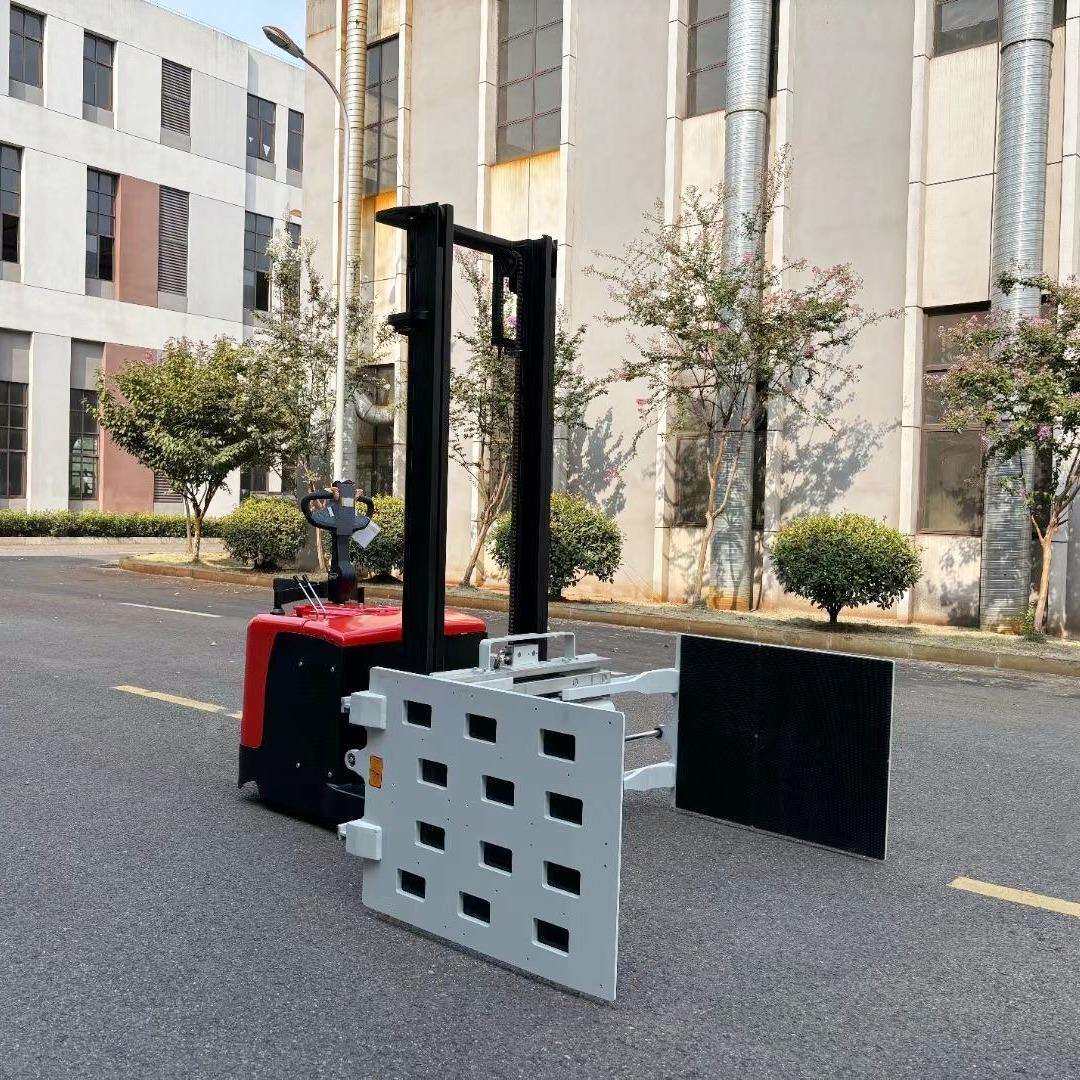非标抱夹叉车旋转抱夹轮胎属具配件液压装卸搬运升降抱车纸卷叉车