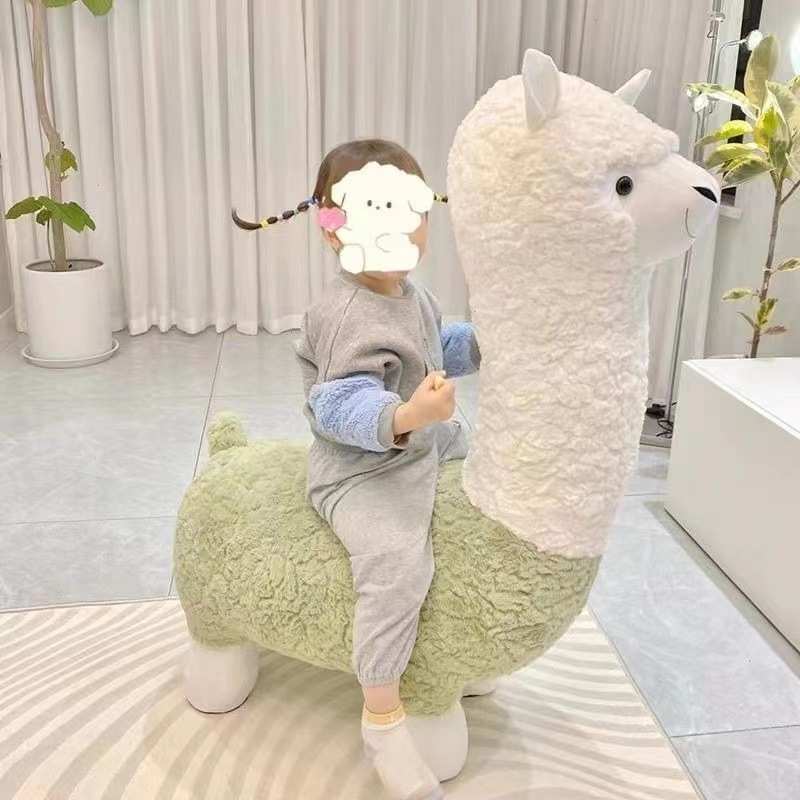 创意动物坐骑羊驼凳卡通换鞋凳儿童休闲坐凳款客厅玩偶大摆件