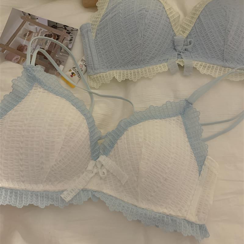 内衣女小b胸聚拢显大无钢圈防下垂夏季甜美蕾丝少女白色文胸罩套