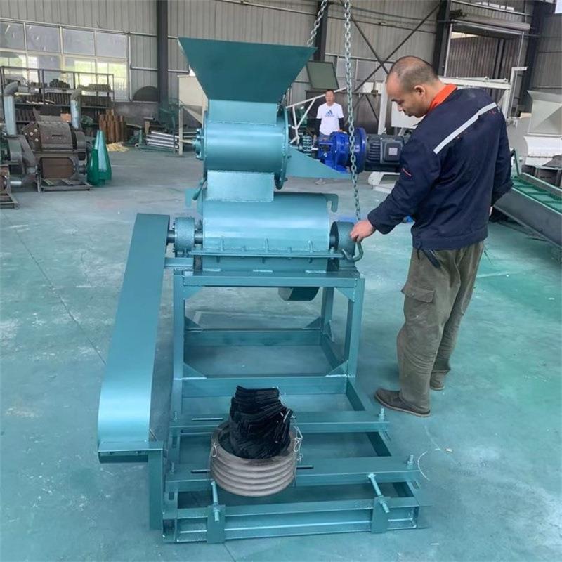 牛羊鸡粪有机肥粉碎机半湿物料粉碎机复合肥酒糟豆渣卧式粉碎机