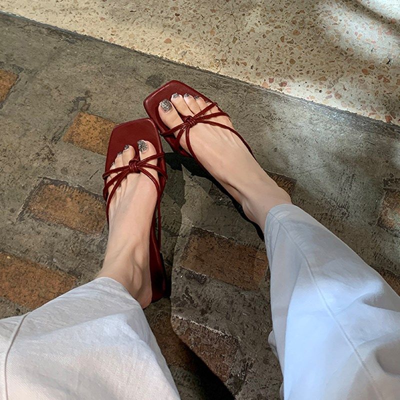 法式绝美凉拖鞋方头凉鞋夏季2025新款高跟鞋细带粗跟平底女拖鞋,女鞋,时装凉鞋,淘宝优惠券,粉丝福利购,淘宝优惠卷