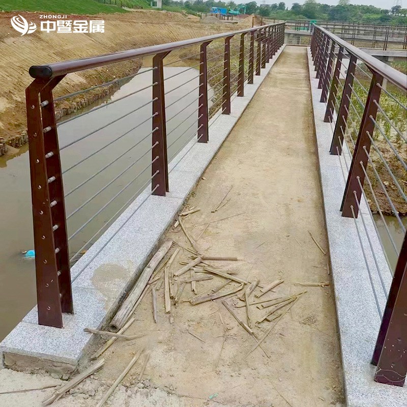 镀锌河道木扶手护栏桥梁景观安全防撞栏杆景区河边钢丝绳护栏宁波