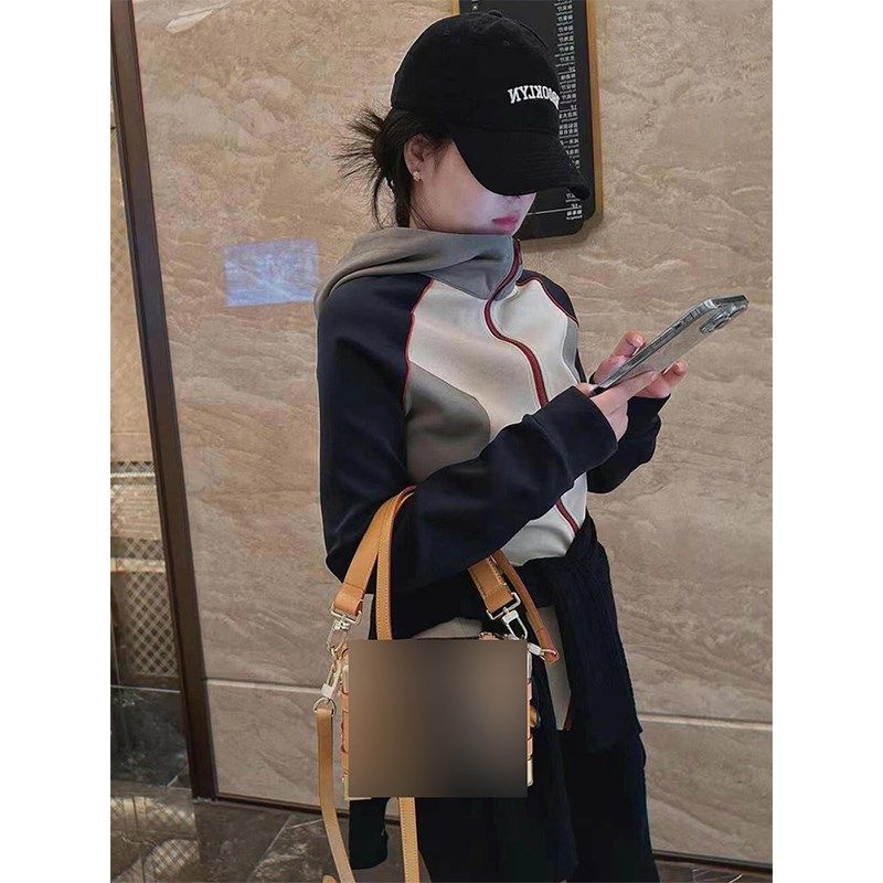 今年流行爆款小外套独特韩系休闲拼接连帽卫衣女春秋季2025新款,女装/女士精品,大码内搭,淘宝优惠券,粉丝福利购,淘宝优惠卷