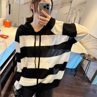 智研 韩国100%连帽卫衣式薄针织衫黑白色宽条纹中长款微透休闲