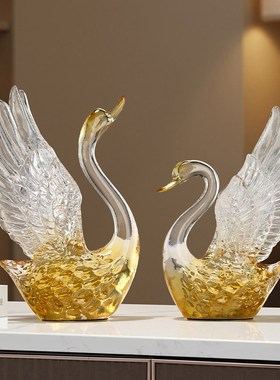 轻奢高档玄关情侣天鹅摆件家居客厅酒柜电视柜装饰品乔迁结婚礼物