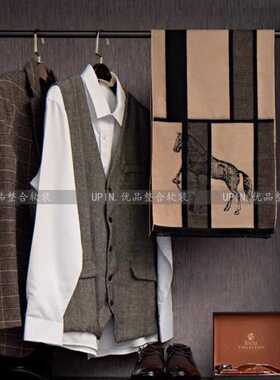 轻奢样板房间男士衣帽间衣服皮鞋衣柜卧室装饰品摆件软装展厅陈列