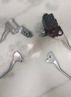 适用于 VESPA LXV 150  后视镜底座 刹车手把底座 带刹车泵 刹车