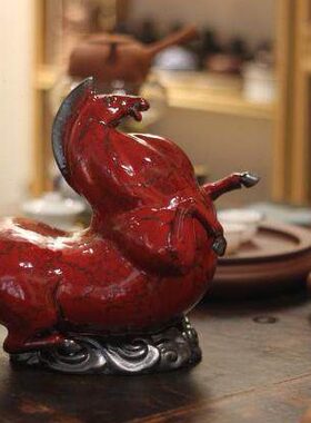 鸿运当头《唐马》德化陶瓷 家居办公桌面摆件 一马当先马到成功