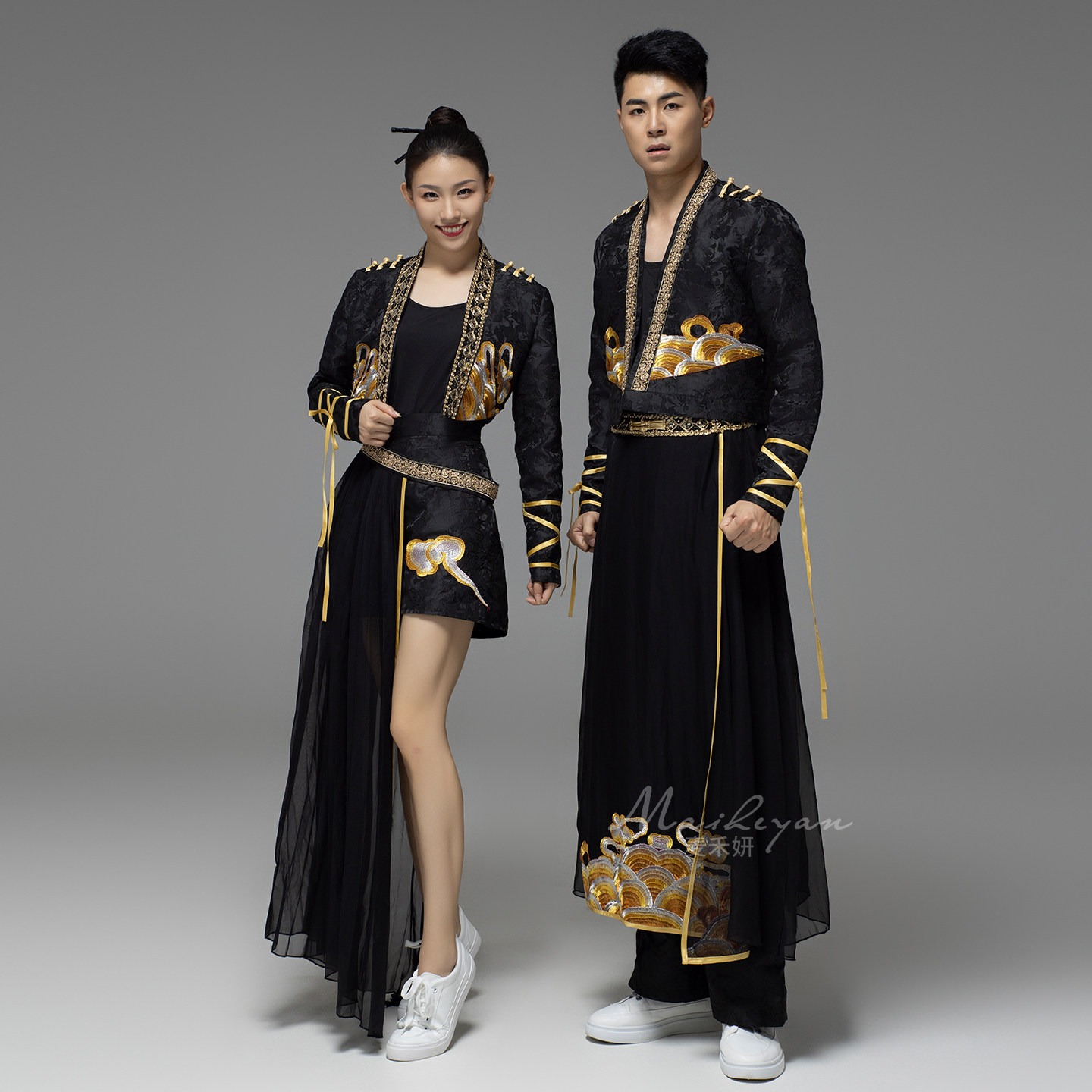 现代舞国潮风黑色金边男女舞蹈演出服装舞台爵士舞表演服套装租赁