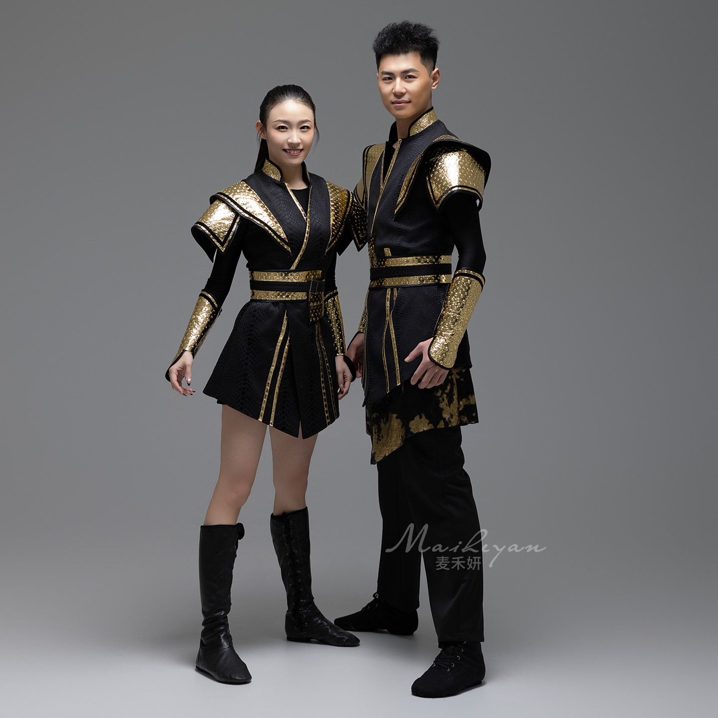 国潮风天地龙鳞舞蹈服男女开场舞爵士舞武术表演服黑金色演出服装