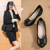 女 春季 皮鞋 妈妈鞋 2023新款 内增高小码 33坡跟单鞋 百搭豆豆鞋