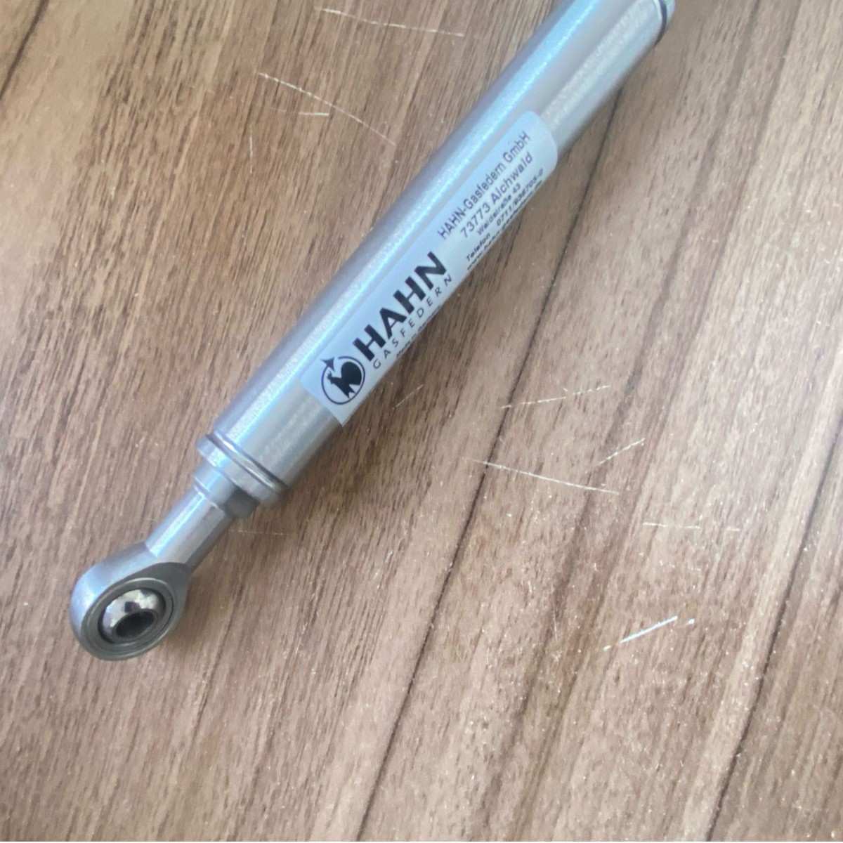 Hahn-Gasfedern Part Number: G10-23V2#07072 530N 气弹簧