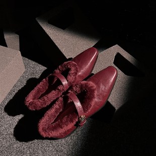 奢华~巨好看加绒单鞋女真皮羊皮深口羊毛低跟粗跟一字带方头冬天