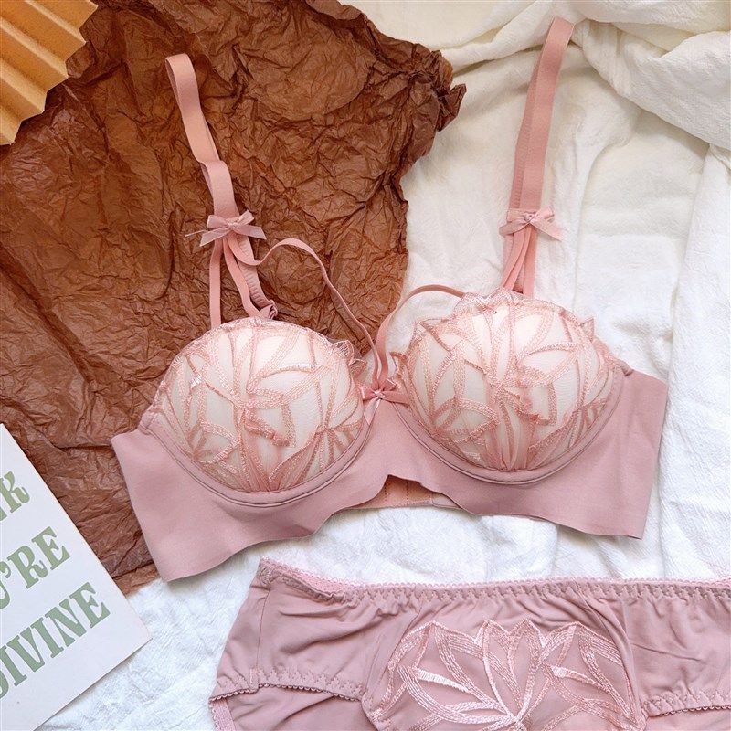 粉嫩少女心 纯欲日系内衣少女小胸聚拢无钢圈上托防下垂内衣套装,女士内衣/男士内衣/家居服,文胸,淘宝优惠券,粉丝福利购,淘宝优惠卷