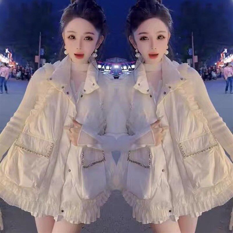 设计感重工镶钻高领羽绒棉服马甲女2024年M冬新款宽松蕾丝花边马