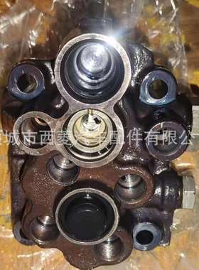 X4 泵头洋马 4TNE88、4TNV88 发动机柴油泵泵头