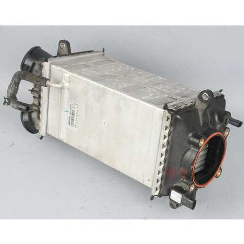 适用奔驰ML/S/GLE/GLS450 500 550 63AMG等中冷器 涡轮散热器