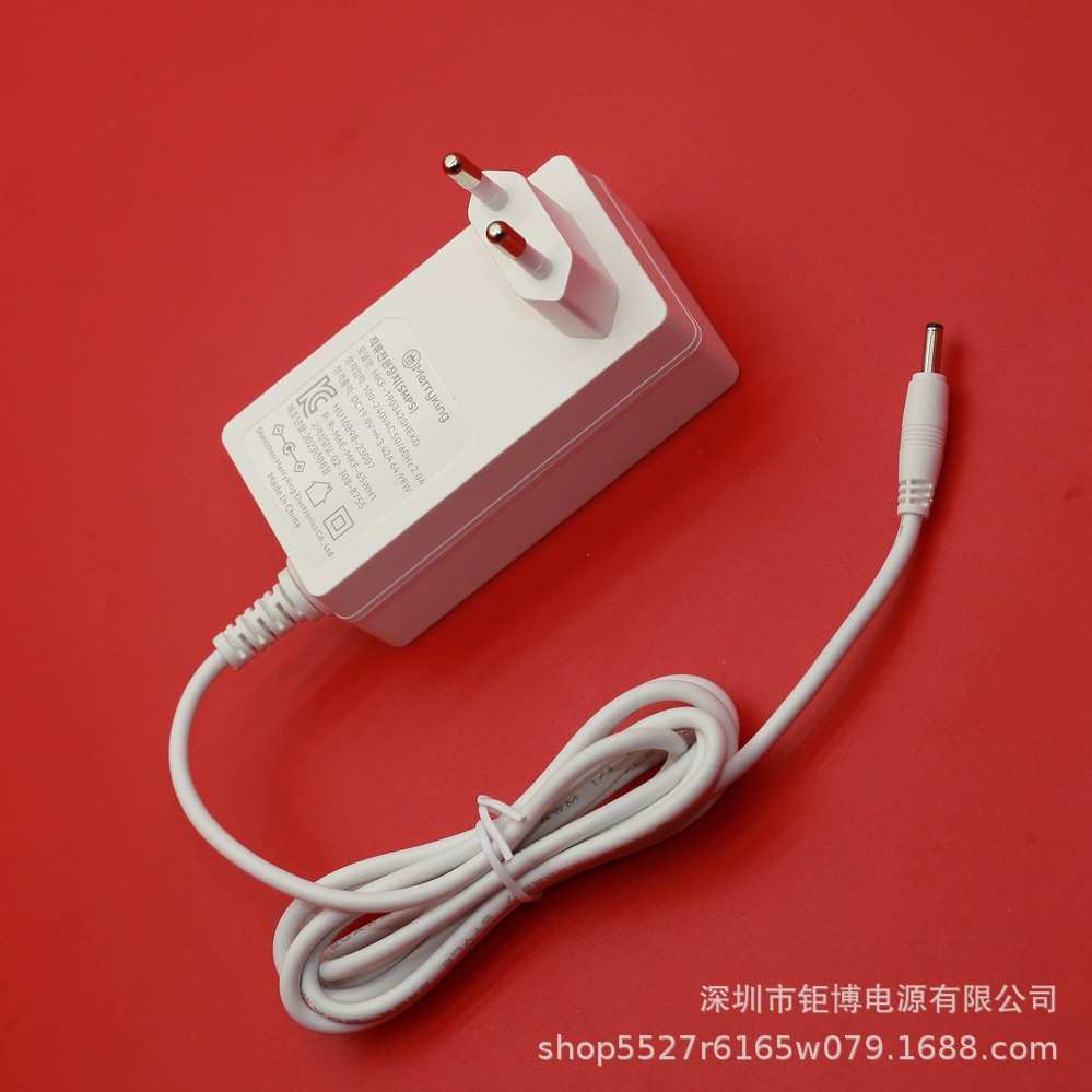 教学一体机IEC报告灯带15V4A 开关电源CE, UL,GS适配器5V8A供应器