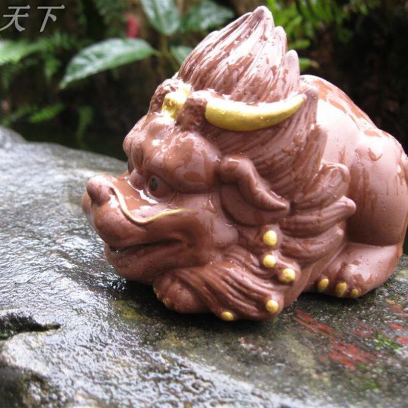 上古神兽喷水狻猊招财摆件假山盆景鱼族鱼缸精品陶瓷流水配件装饰