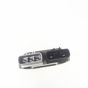 适用凯越321RR 凯越500 KE500整流器 稳压器电瓶充电器硅整流器
