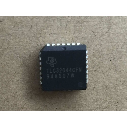 TLC32044CFN PLCC28 集成电路IC 电子元器件BOM配单