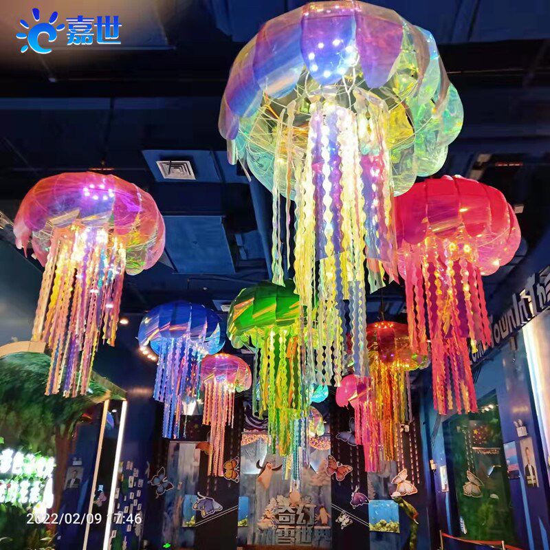 夏节美陈幻彩水母海洋主题风格蝴蝶装饰场景布置商场中庭吊饰道具