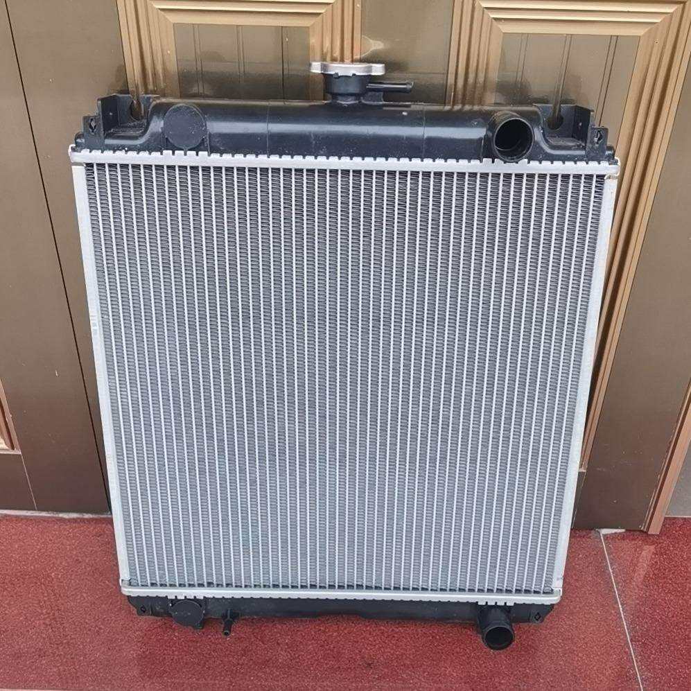 129044-44500适用洋马3TNV88发动机水箱散热器工厂直供