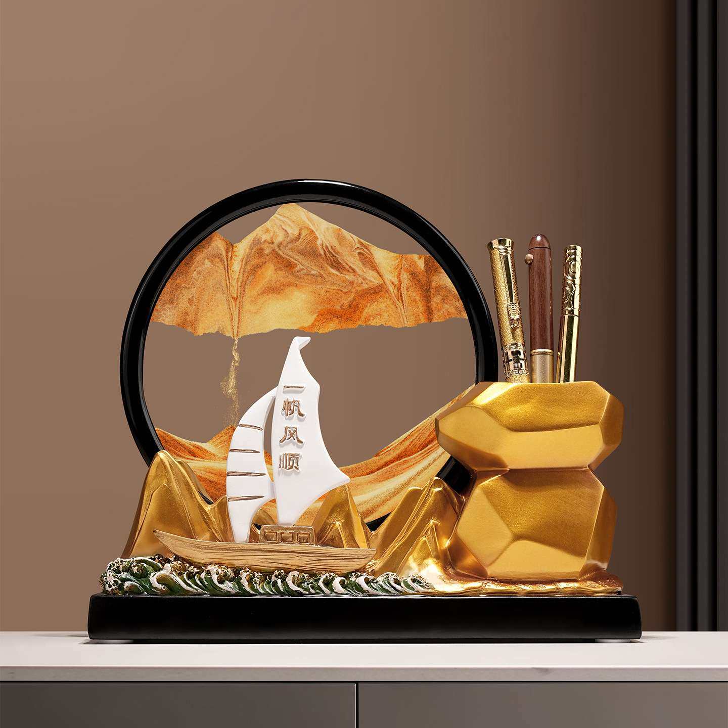 2025新款创意新中式一帆风顺帆船摆件客厅办公室桌面高档实用笔筒