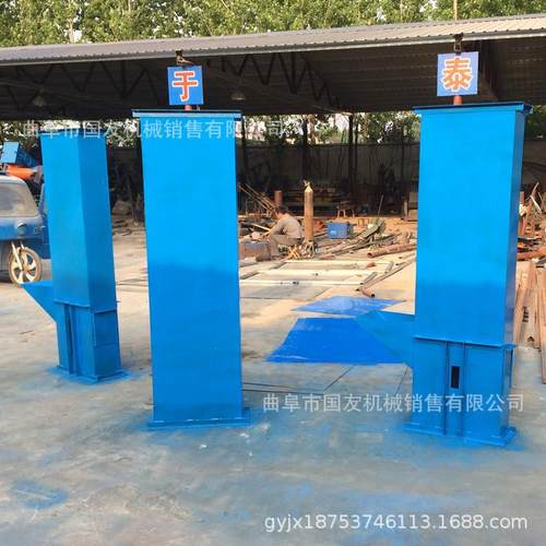 化肥颗粒钢斗循环上料机 瓦斗式自动喂料提升机 NE30板链提升机