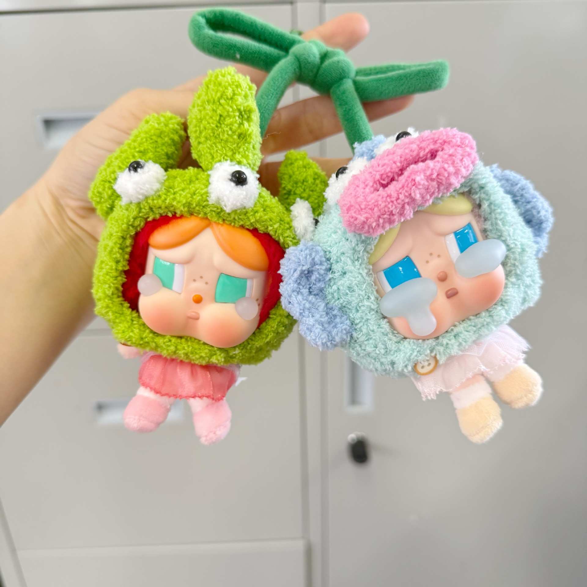 LABUBU樱桃哭娃手作娃衣小丑鱼三眼崽头套盲盒挂件CRYBABY头套萌图片