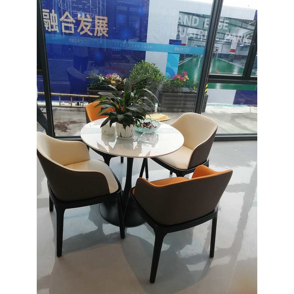 轻奢亮光岩板小圆桌阳台谈判桌接待酒店商务休闲洽谈桌椅组合