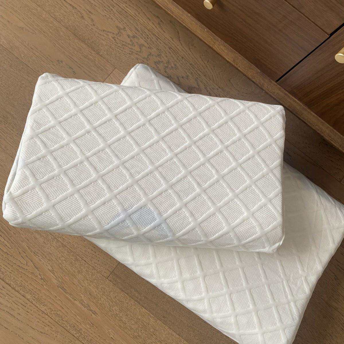 乳胶枕带枕套颈椎枕儿童护颈枕大童成人通用枕头乳胶枕头枕芯波浪