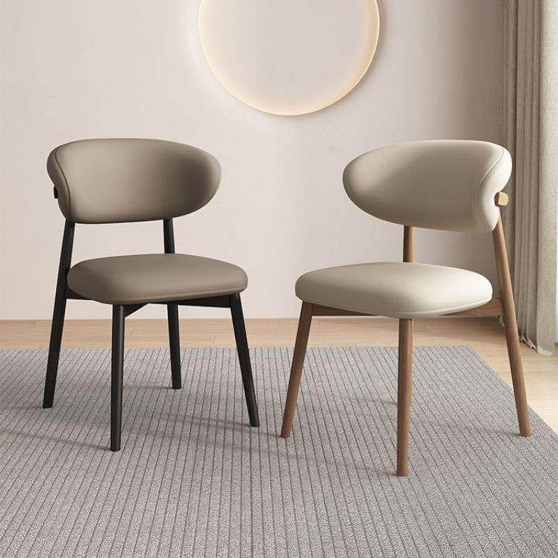 北欧实木餐椅家用复古设计师餐桌椅子法式奶油中古原木书桌靠背凳