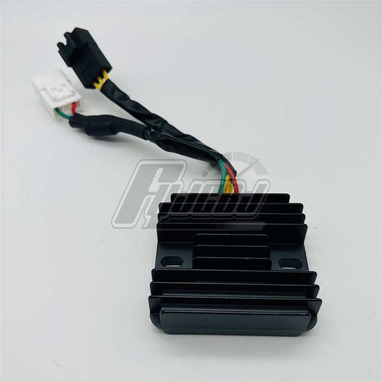 配套三阳九妹JOYMAX Z300 TL500 508巡弋300稳压器整流器充电器