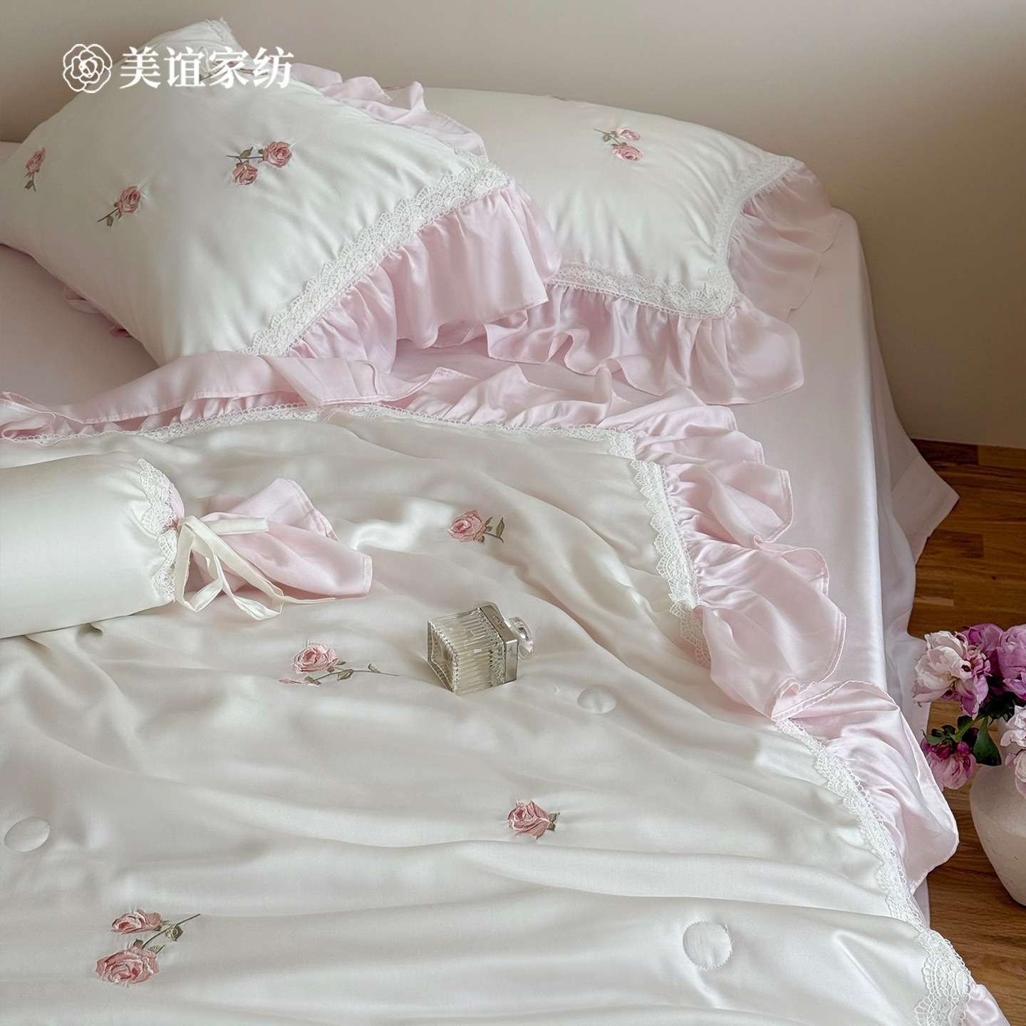 轻奢少女心兰精天丝夏凉被亲肤花卉刺绣夏季冰丝被子裸睡凉感夏被