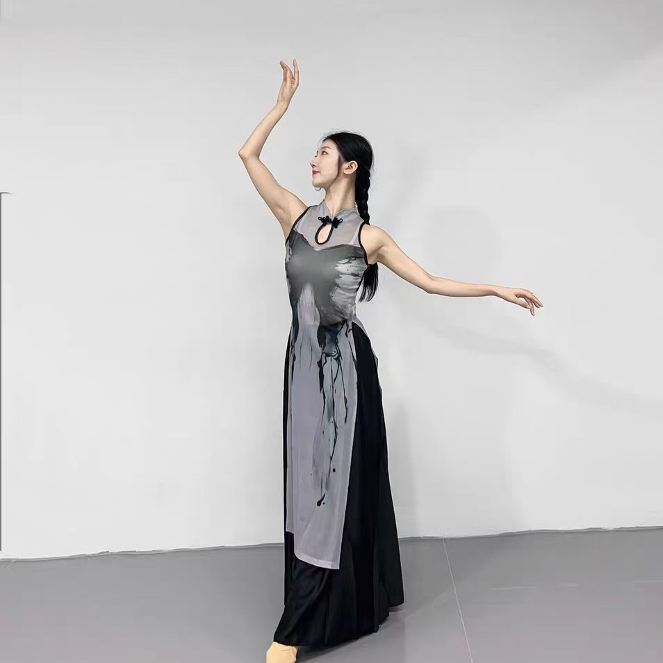 新款古典舞表演服国风旗袍舞蹈服