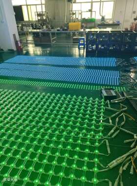 防水网格屏 LED户外网屏全彩网屏与电脑同时播放视频图片防水高亮
