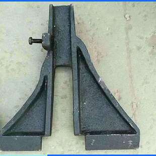 山东现货矿车复轨器60公斤平移式矿车复轨器人字型矿车复轨器价格