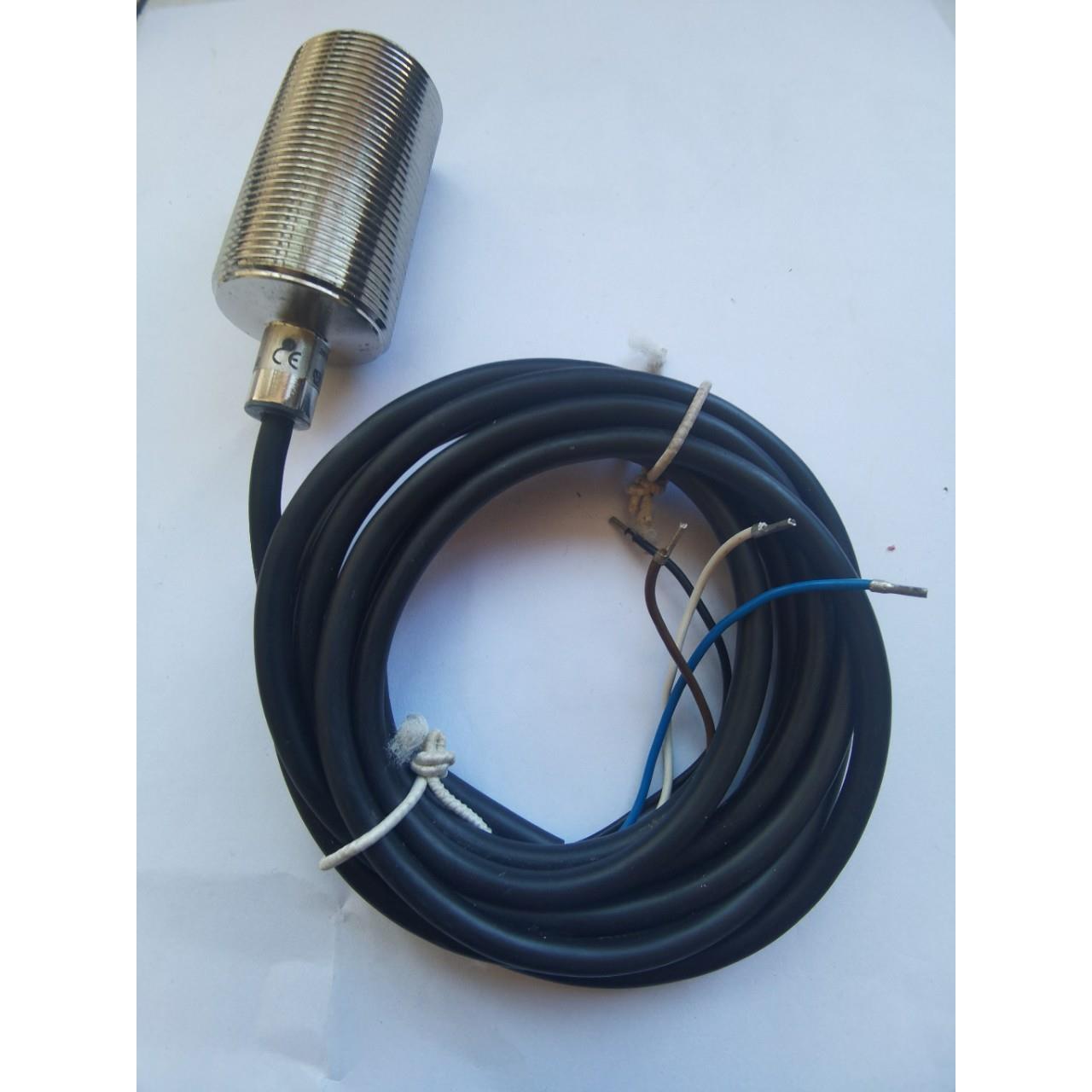 接近开关 威格勒 I30H002 感应距离15mm