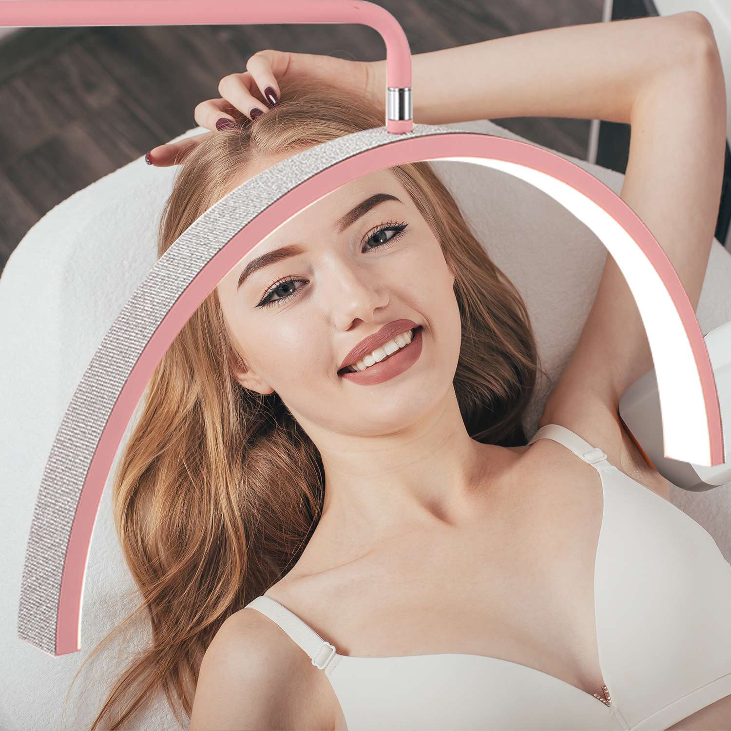 Pink diamond beauty lamp U half moon fill light eyelash lamp