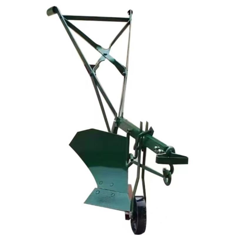 牛拉犁 马牛拉畜力耕地铧式犁翻刨地松土开沟出口非洲