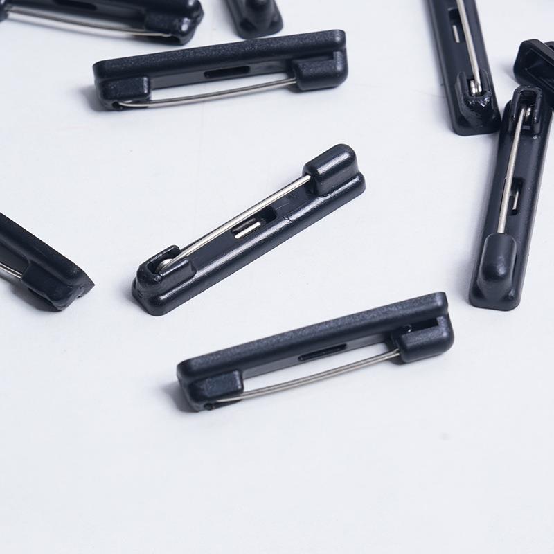 厂家3.7白色塑料别针胸卡工牌号安全现货套装简约风针线