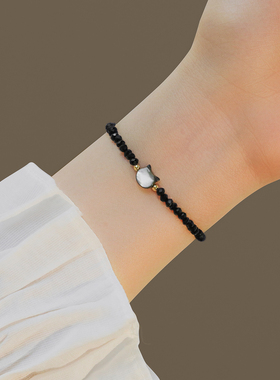 百搭小猫咪手链2024年新款潮黑色串珠手环小众设计感冷Z淡风手饰