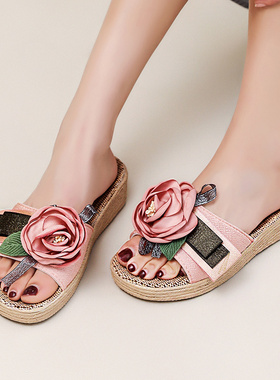 夏天厚底b坡跟甜美织带立体花朵优雅亚麻凉拖鞋女淑女增高家用外