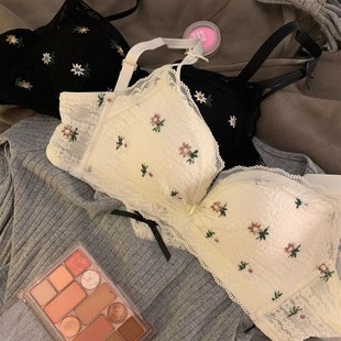 法式内衣女小胸聚拢显大无t钢圈收副乳防下垂蕾丝边碎花文胸罩套