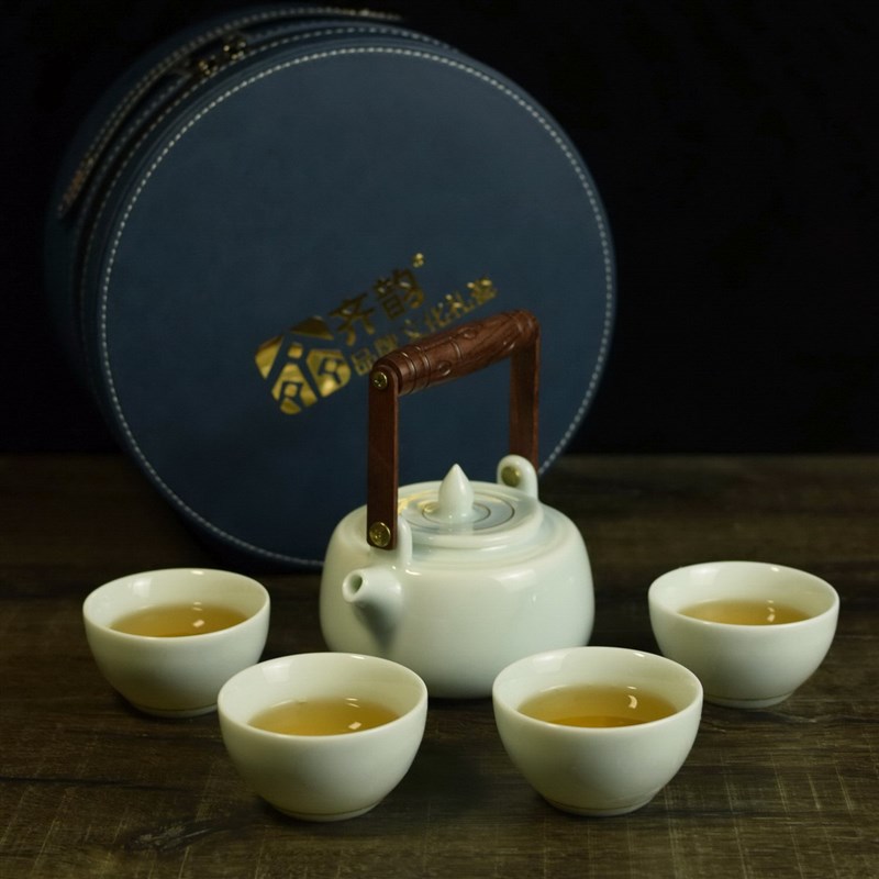 淄博陶瓷鲁青瓷提梁壶功夫茶具套装一壶四杯旅行便携包中秋送礼盒