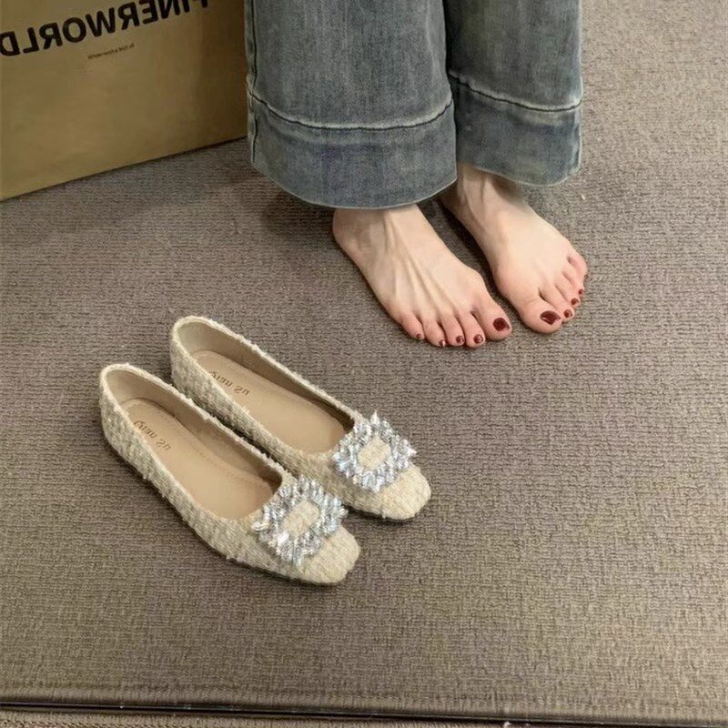 桃小姐晚晚风温柔平底鞋女2024新款G百搭高级感水钻方扣法式单鞋