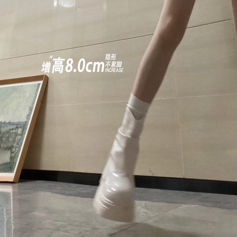 今年秋冬流行厚底增高显瘦堆堆短靴女百搭不累脚小个子马丁靴女鞋