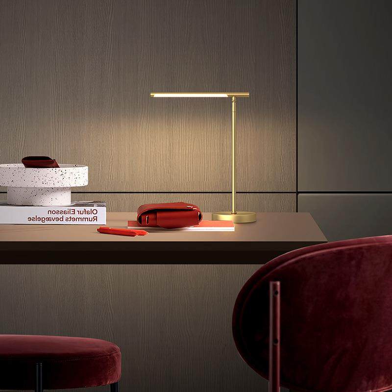 全铜客厅台灯办公桌卧室现代轻奢简约书房可调节角度摇臂工作灯具,鲜花速递/花卉仿真/绿植园艺,割草机/草坪机,淘宝优惠券,粉丝福利购,淘宝优惠卷