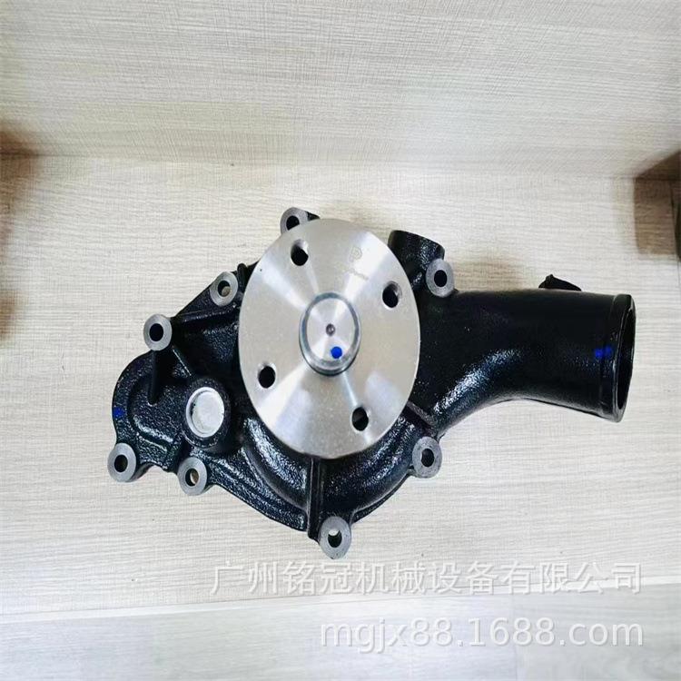 三一SY205H SY215H SY245H 4M50发动机水泵 挖机配件 挖掘机配件